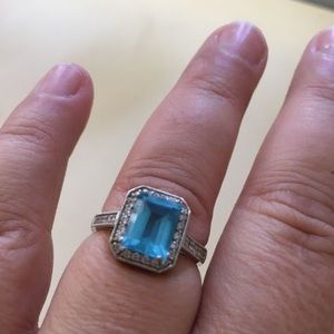 Blue topaz ring
